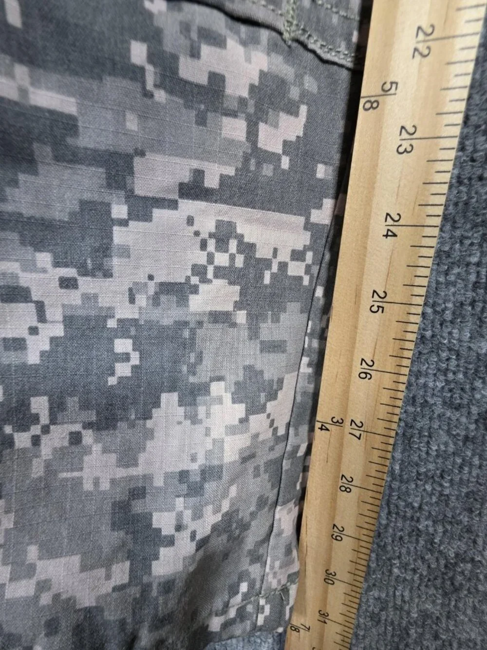 Propper Army Combat Uniform Pants Mens Medium Short ACU Camo Flame Resistant